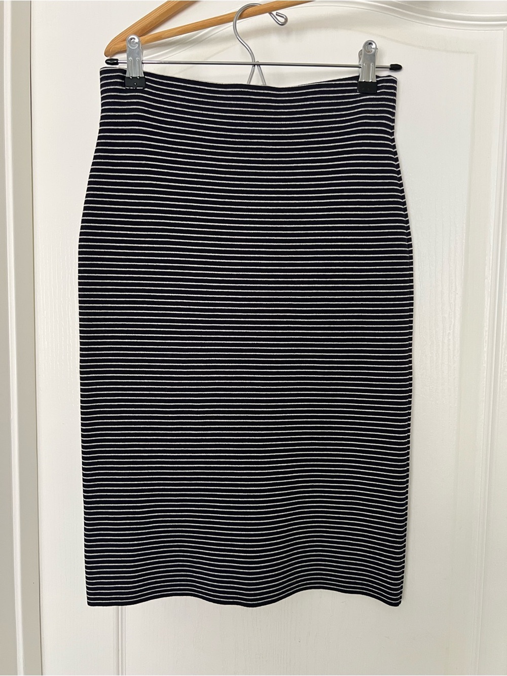 Ann Taylor Navy and White Striped Pencil Skirt